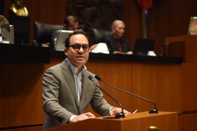 Jalisco ofrece una alternativa al modelo educativo federal: Clemente Castañeda