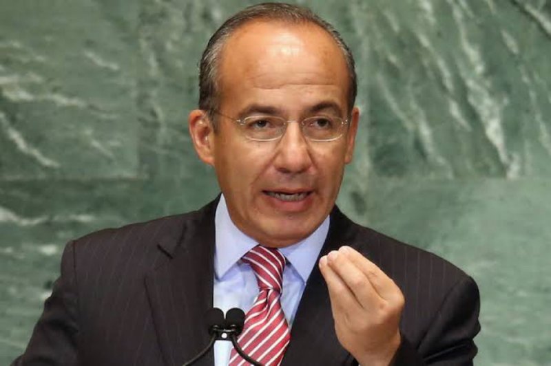 Morena exige que Felipe Calderón pida perdón a las victimas por su absurdo contra el narco.