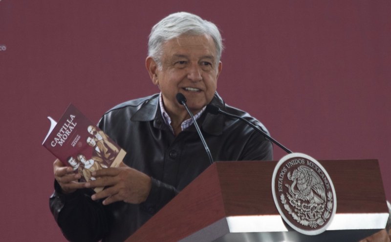 El PAN denuncia que AMLO quiere controlar las mentes de los mexicanos con su Cartilla Moral