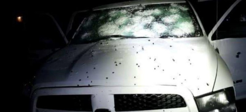 Con más de 300 balazos atentaron contra el director de la policía en Celaya...y sobrevivió. 