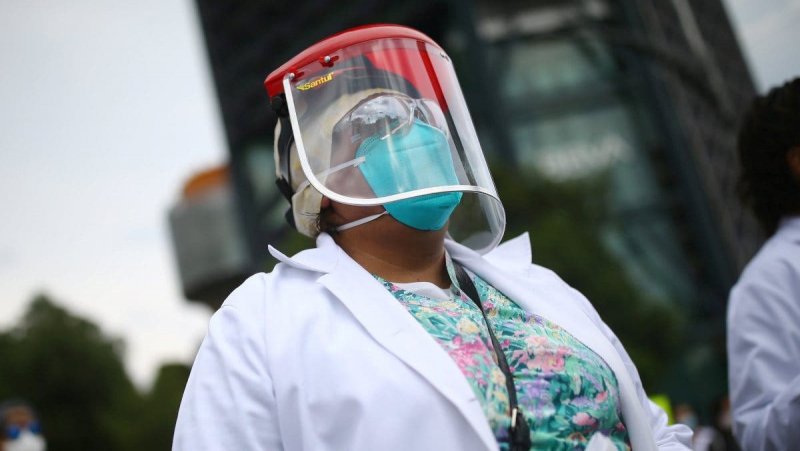 En una SEMANA MUEREN 99 médicos y enfermeras por Covid-19 en MÉXICO