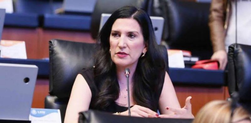 Senadora panista considera una burla que AMLO quiera a una indígena en la CONAPREDy