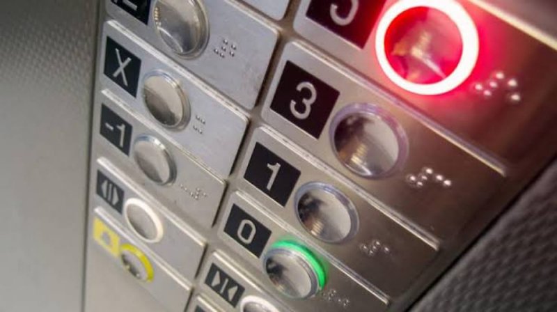 ATENCIÓN: Mujer desata ola de 71 contagios de coronavirus a través del uso de un elevador 