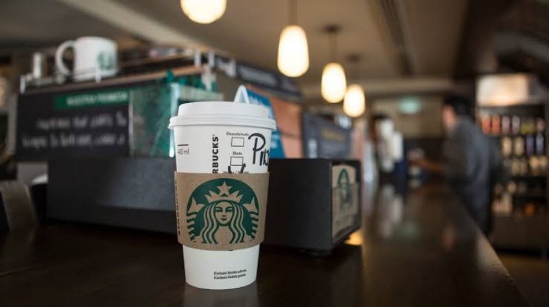 Con #StarbucksMexico piden dejar de comprar en la cafetería por su falta de solidaridad