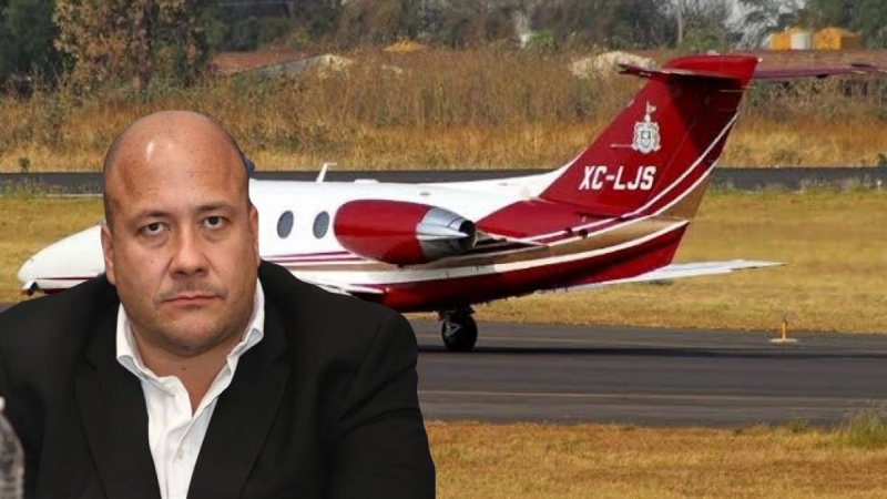 A pesar de que lo prometió, Alfaro cancela venta de avión de lujo para seguir viajando en él. 