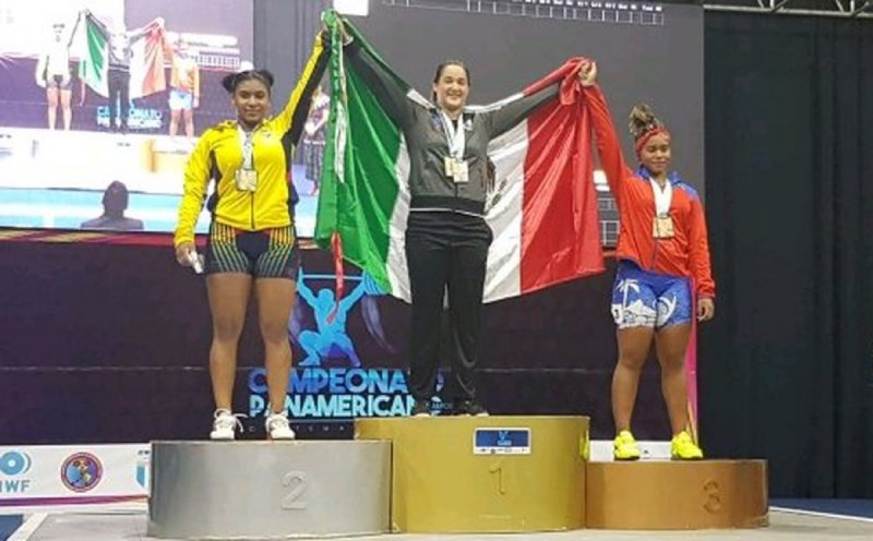 Anacarmen gana dos medallas de oro y una de plata para México.y