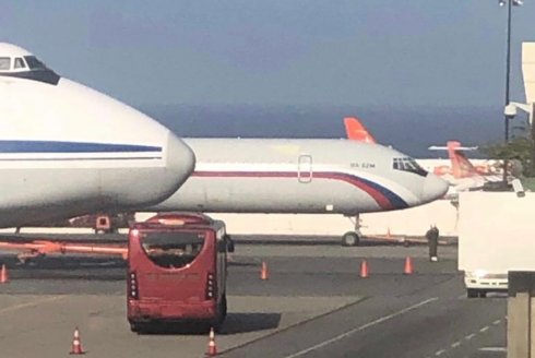 Aviones rusos aterrizan en Venezuela, llegan cargados con militares y equipo de defensa