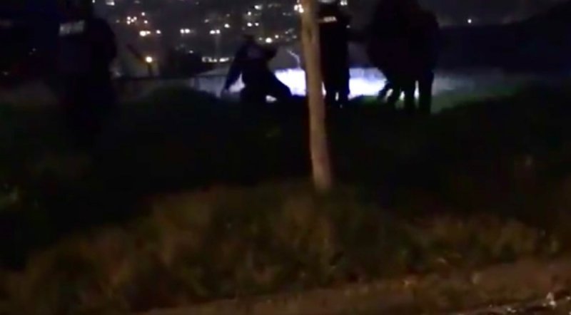 VIDEO: Alcalde de Ecatepec queda atrapado en medio de una balacera entre policías y asaltantes