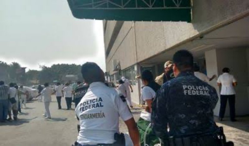 Policías federales cuidarán a médicos y enfermeras del IMSS para evitar sean atacados