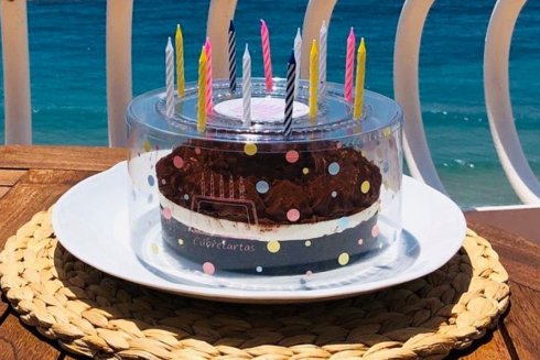 ¿Miedo de soplar a las velas? Ya existe el cubre pasteles para tu cumpleaños 