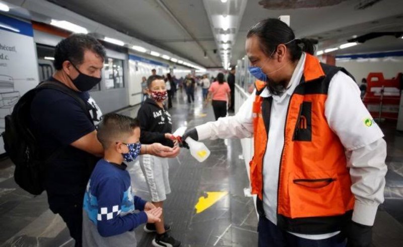 Si tienes dos de estos síntomas, te aplicarán la prueba del coronavirus.