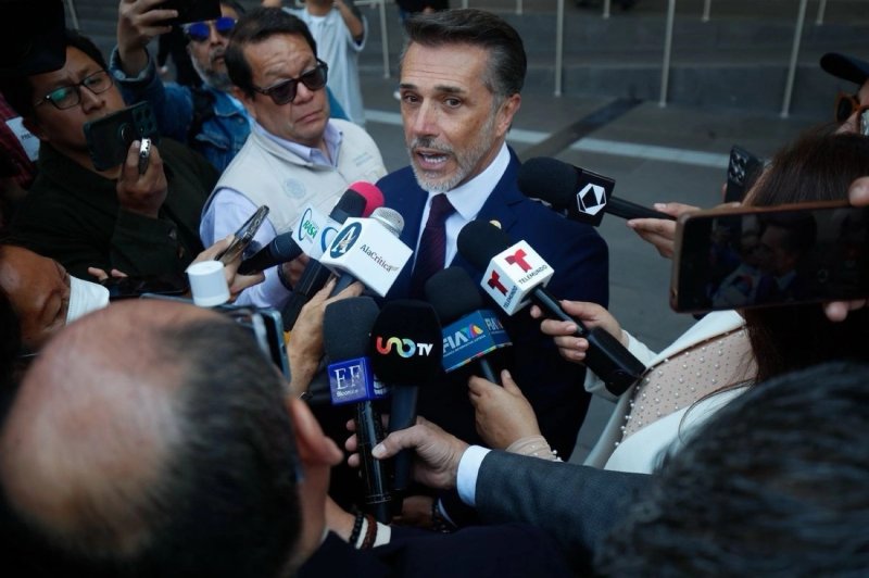 publicaciones/Sergio Mayer regresa a San Lázaro y ofrece disculpa por participación en reality