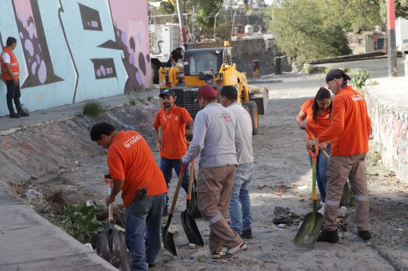 Tlajomulco intensifica acciones de limpieza y desazolve