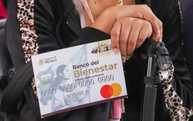 ¿Cómo registrarse al apoyo para hombres y mujeres de 30 a 64 años y recibir $6,600? 