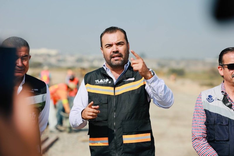 Gerardo Quirino celebra el próximo arranque de la Línea 4 del Tren Ligero