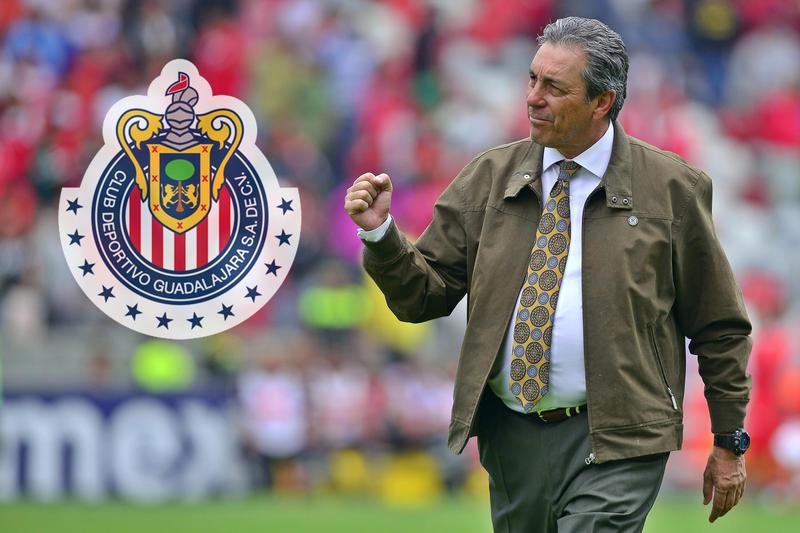 Es difícil cambiarle la mentalidad a un equipo tan perdedor como las Chivas: Boyy