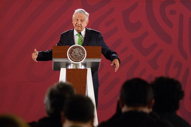 Aclara AMLO que su gobierno no se lanzará en contra de periodistas como lo hicieron Peña y Calderón.