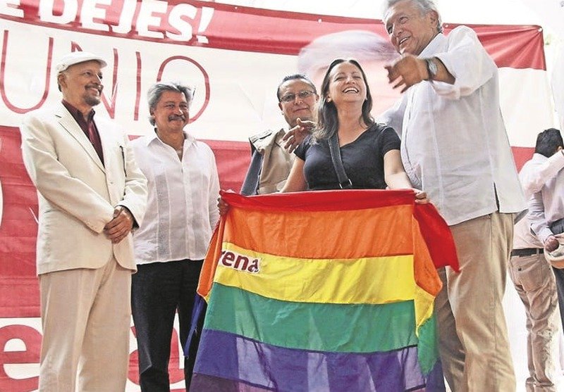 Este es el plan de AMLO para garantizar educación, salud y procuración a la comunidad LGBTTTI