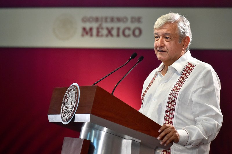 Cardiólogo le da permiso a AMLO de “echarse” una barbacoa