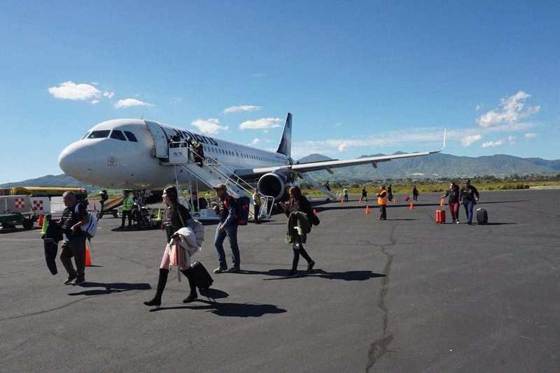 AMLO y su esposa se llevan tremendo susto en vuelo a Tepic