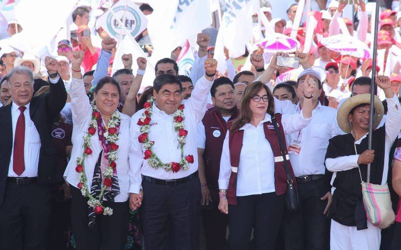 Barbosa arrasará el domingo: Encuestadoras 