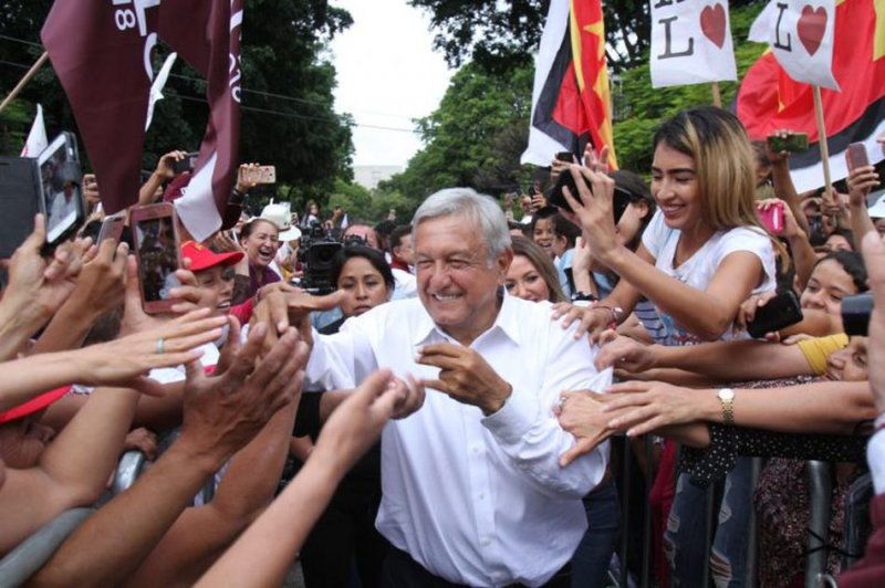 Anuncia AMLO que mitin en Tijuana será para celebrar la suspensión de aranceles. 