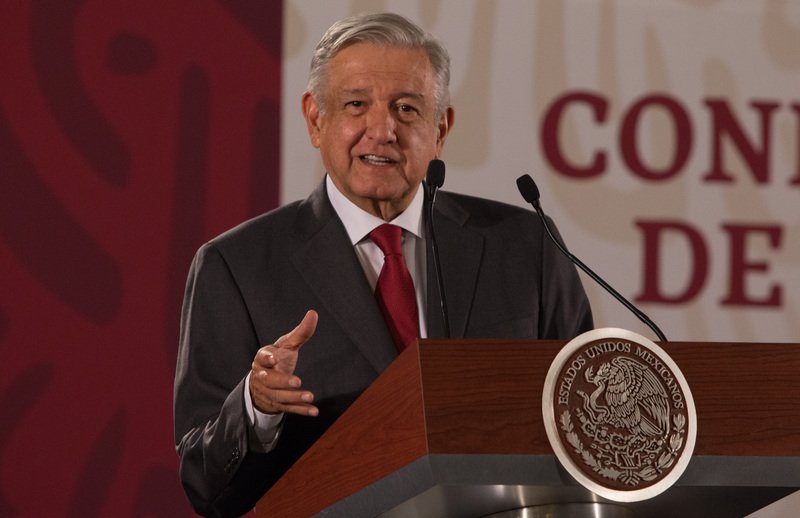 Mienten, “no habrá tenencia, son unos cretinos que no saben qué inventar”: AMLO