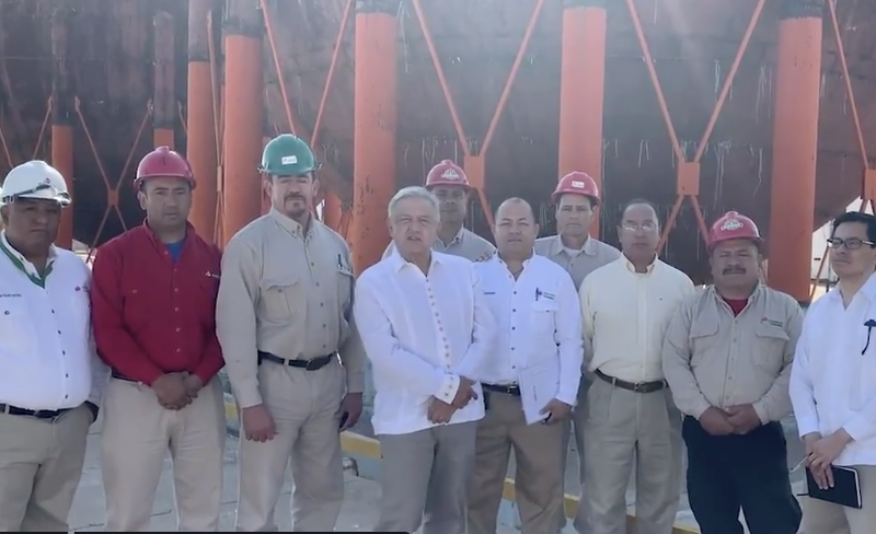 Anuncia AMLO rescate de planta de fertilizantes que Vicente Fox dejó en el abandono .