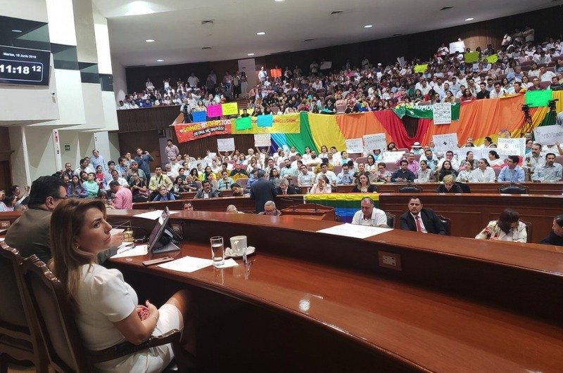 Morena irá en contra de diputados que dijeron NO al matrimonio igualitario en Sinaloa
