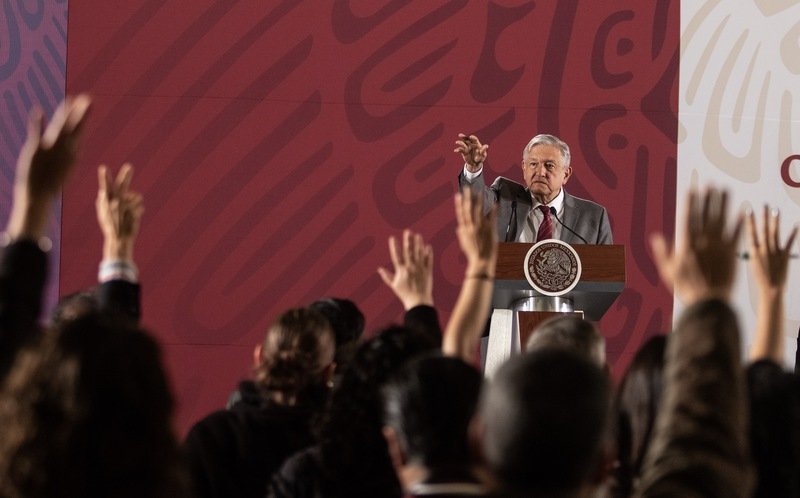 AMLO llega a su primer Informe con 192 