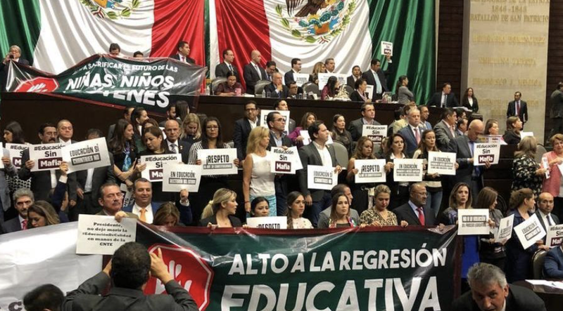4T entierra la mal llamada Reforma Educativa de Enrique Peña Nieto. 
