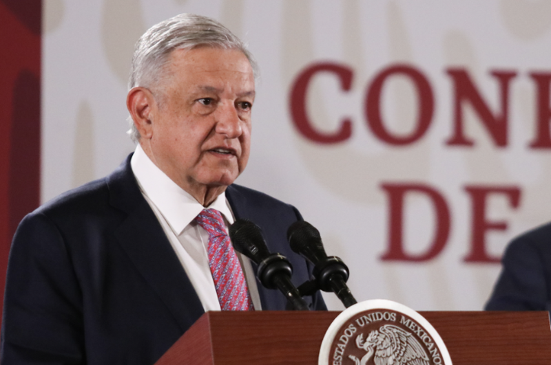 AMLO dispuesto a comparecer tras denuncia del PAN por hechos en Culiacán. 