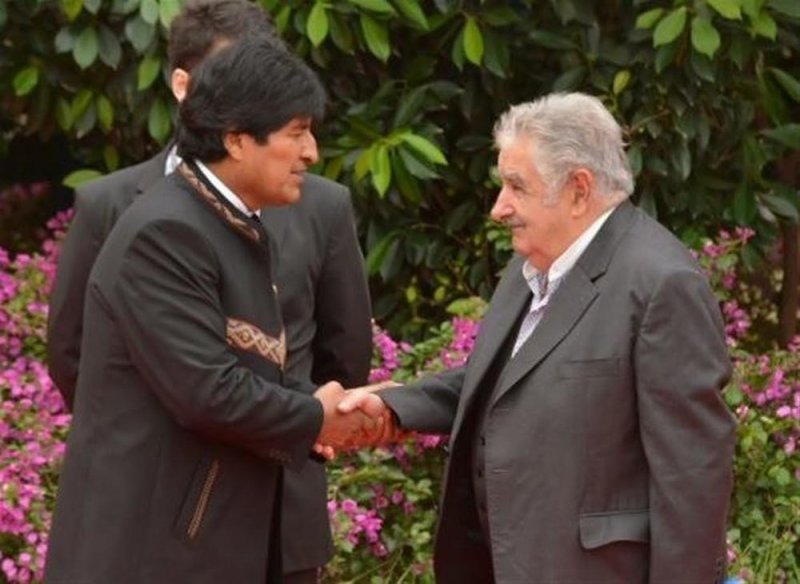José Mujica y Evo Morales se reúnen en la Ciudad de México y