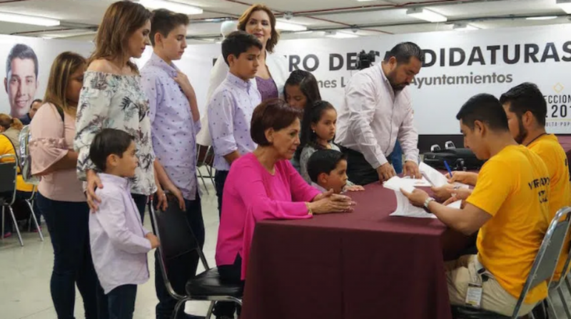 Suegra del Bronco se queda sin megapensión