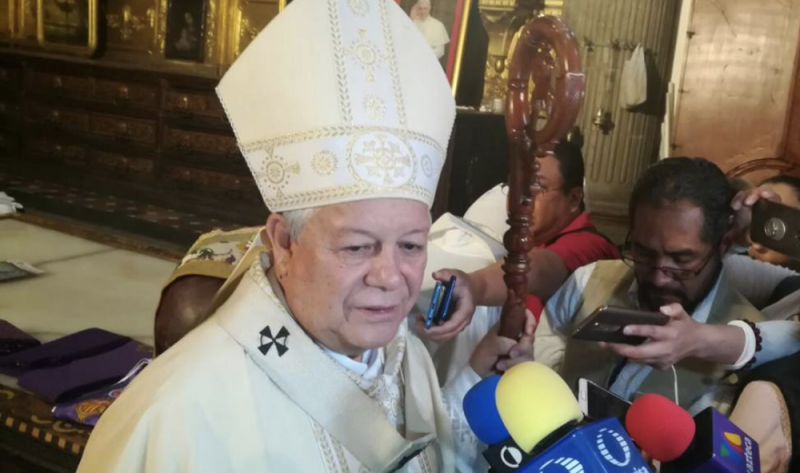 “Familiares abusan más de niños que los sacerdotes”; arzobispo de Puebla