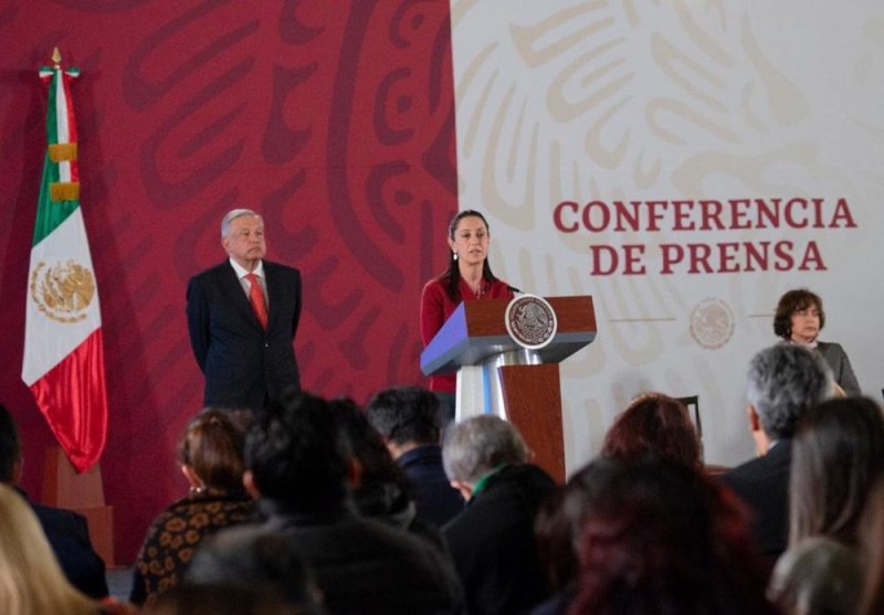 ¿Quieres estudiar medicina? Sheinbaum-AMLO dan banderazo a la Universidad de la Salud