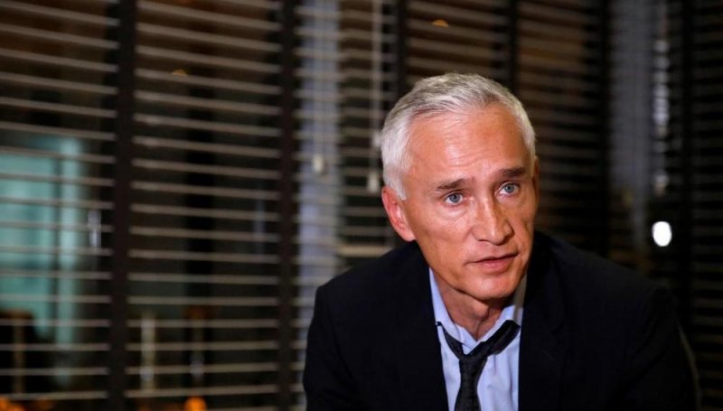 Jorge Ramos podría tener coronavirus; no asistirá debate demócrata 