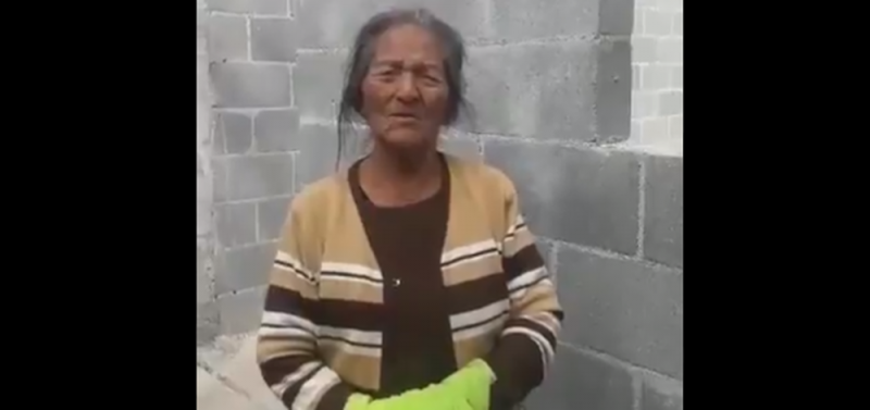 Abuelita agradece a AMLO que le haya construido una vivienda digna