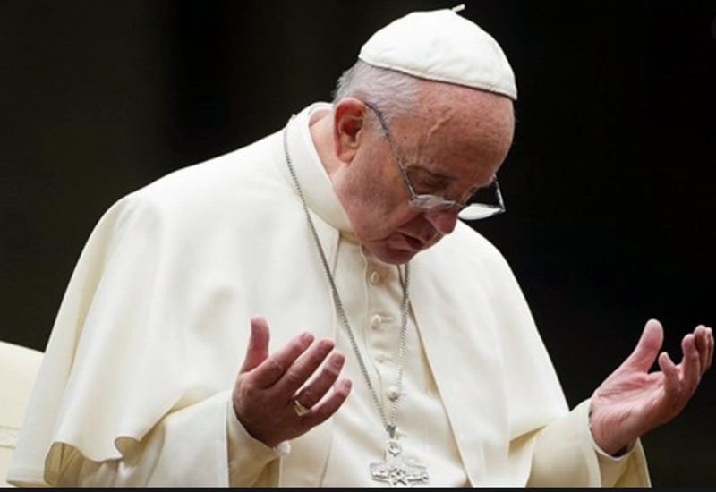 El Papa pide a la gente que rece por AQUELLOS que no SABEN como mantener a su familia