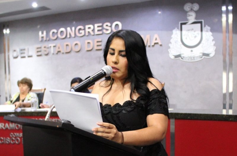 ¿Sabes quién era Anel Bueno? La diputada que asesinaron en Colima 