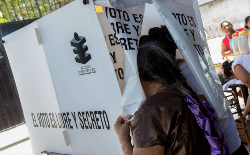 Recuerda INE a la 4T que nadie debe “meter mano” en las elecciones