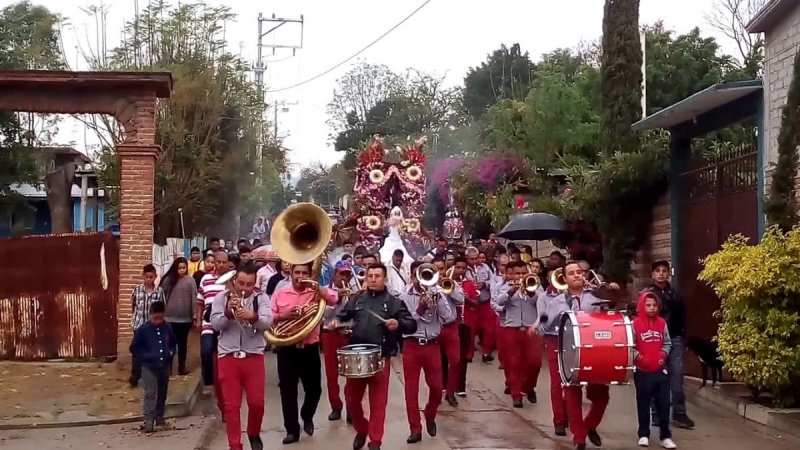 Desafían la SANA distancia y realizan FIESTAS patronales en medio de la crisis sanitaria