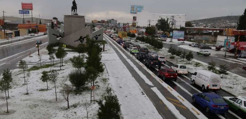 Tornado, granizo y FUERTES lluvias sorprenden a pobladores en Hidalgo