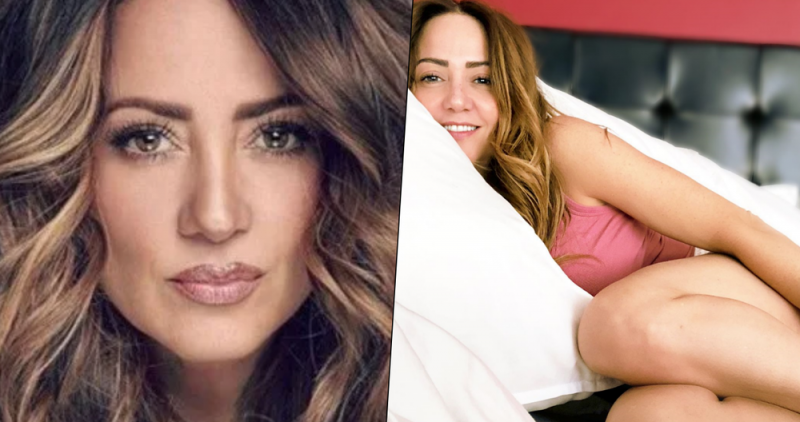 Andrea Legarreta presume mini pijama con encajes en su cama