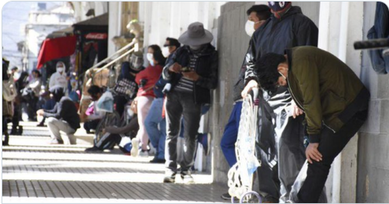 Cadaveres inundan las calles de Bolivia por pandemia de covid-19 (fotos)