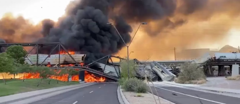 IMPACTANTE VIDEO del momento exacto en el que se incendia tren en Arizona