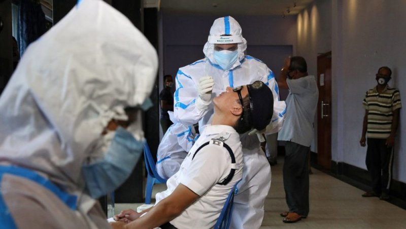 Empresario vence al COVID-19 y convierte sus oficinas en HOSPITAL para los que menos tienen 