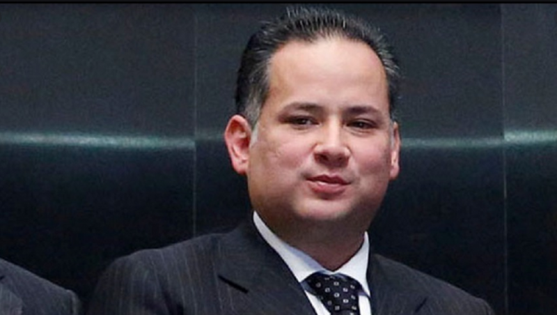 Santiago Nieto DETECTA red china que importa zapatos para lavar dinero del CJNG