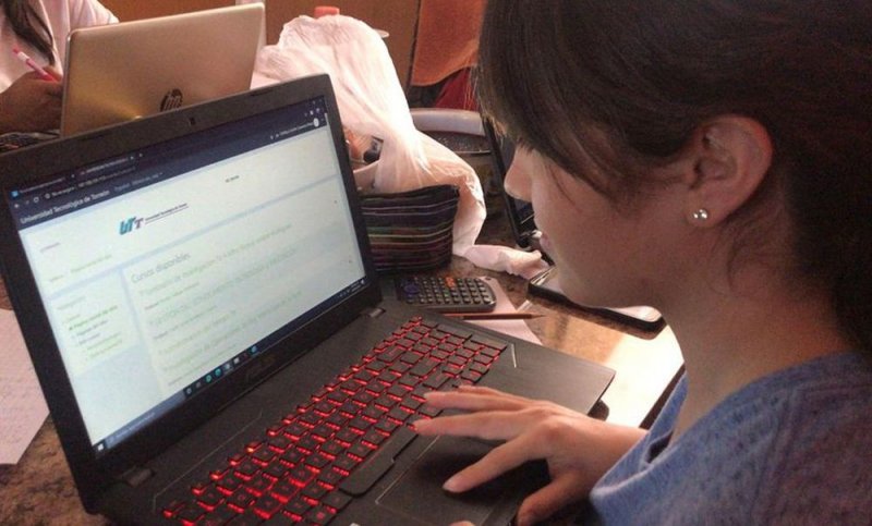 LapTops con Causa: la iniciativa que ayuda a jóvenes con una COMPUTADORA para el REGRESO a clases