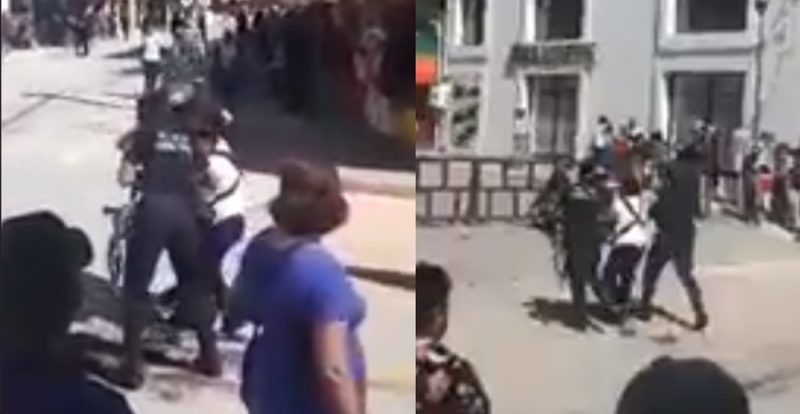 Policías de Oaxaca “montonean” y detienen a “peligrosa” VENDEDORA de Chapulines